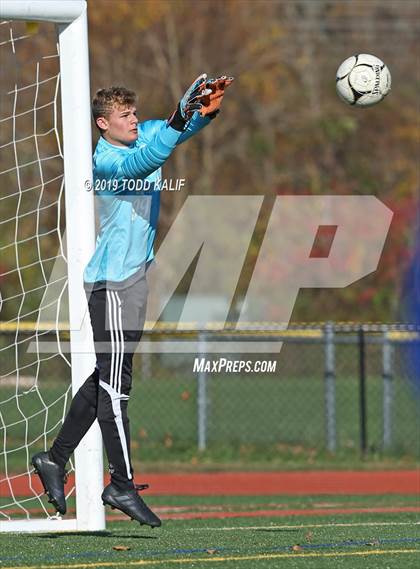 Thumbnail 2 in Cromwell vs Old Saybrook-Westbrook (Shoreline Quarterfinal) photogallery.