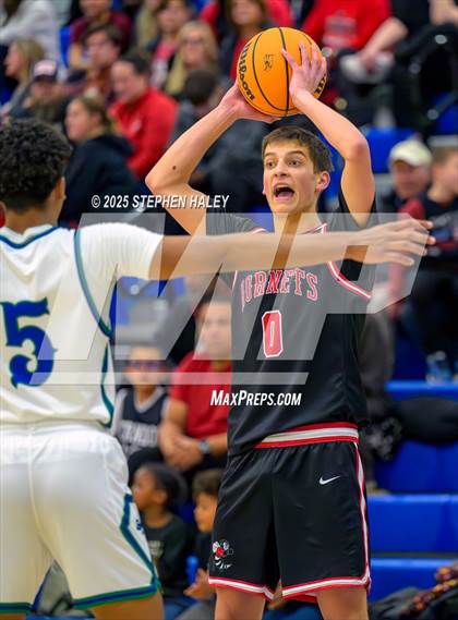 Thumbnail 1 in Herndon @ South Lakes photogallery.