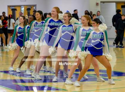 Thumbnail 3 in Herndon @ South Lakes photogallery.