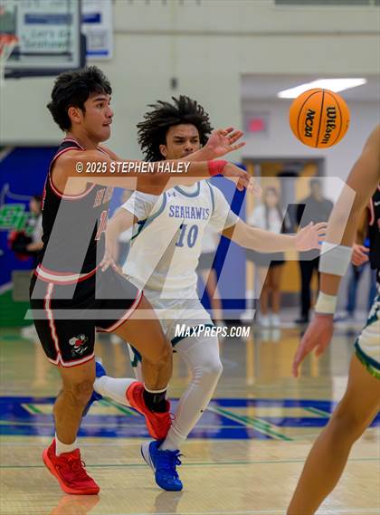 Thumbnail 2 in Herndon @ South Lakes photogallery.