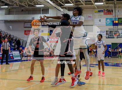 Thumbnail 1 in Herndon @ South Lakes photogallery.