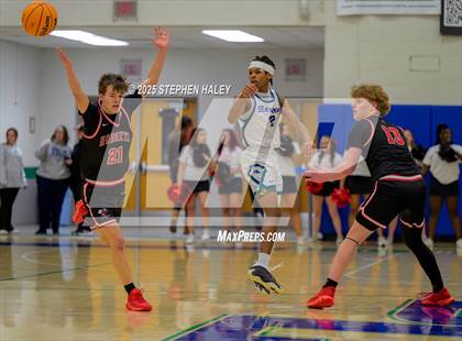 Thumbnail 2 in Herndon @ South Lakes photogallery.