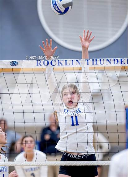 Thumbnail 1 in St. Francis @ Rocklin photogallery.