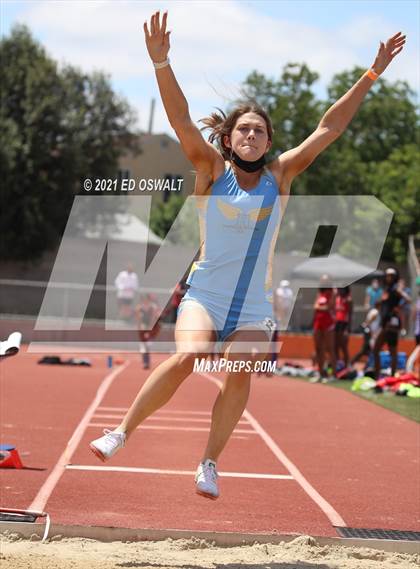 Thumbnail 3 in Pittsburg Relays (Long Jump/Triple Jump) photogallery.