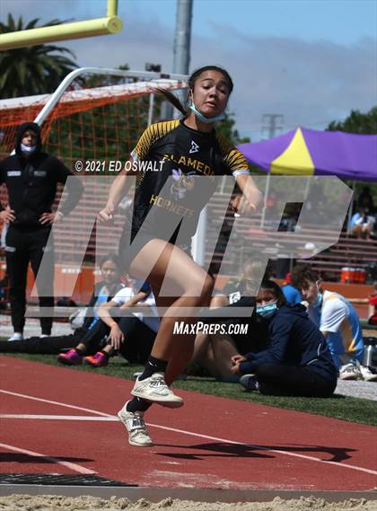 Thumbnail 1 in Pittsburg Relays (Long Jump/Triple Jump) photogallery.