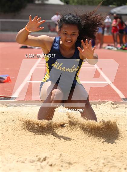 Thumbnail 1 in Pittsburg Relays (Long Jump/Triple Jump) photogallery.