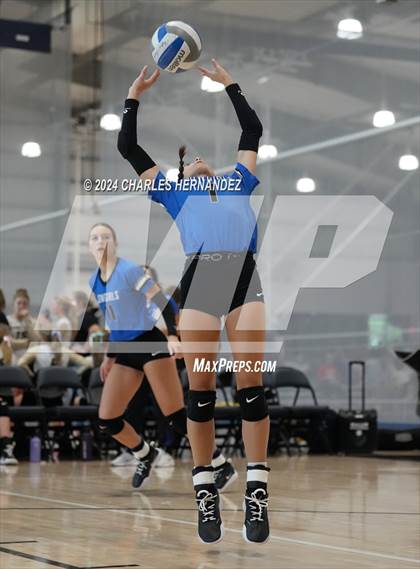 Thumbnail 1 in Waller vs. McMullen County (Legends Invitational) photogallery.