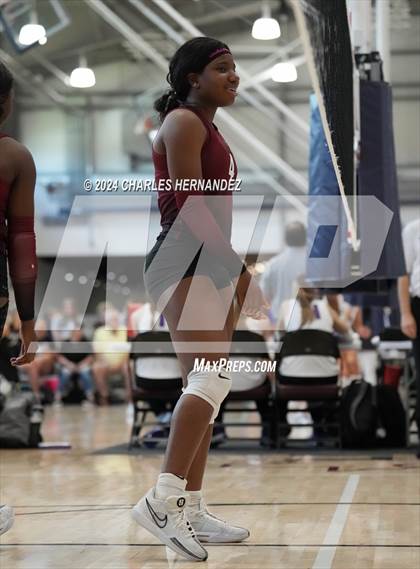 Thumbnail 2 in Waller vs. McMullen County (Legends Invitational) photogallery.