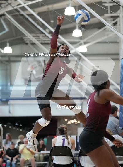 Thumbnail 3 in Waller vs. McMullen County (Legends Invitational) photogallery.