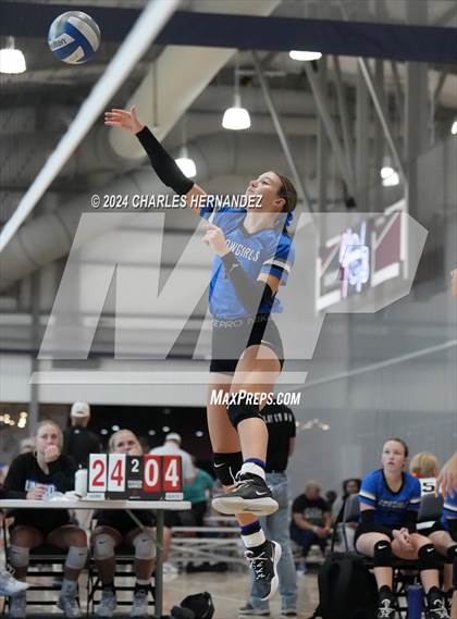 Thumbnail 2 in Waller vs. McMullen County (Legends Invitational) photogallery.