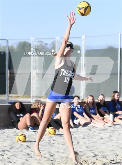 Thumbnail 2 in Estrella Foothills vs. Valley Christian (AIA Division II Pairs Semifinal) photogallery.