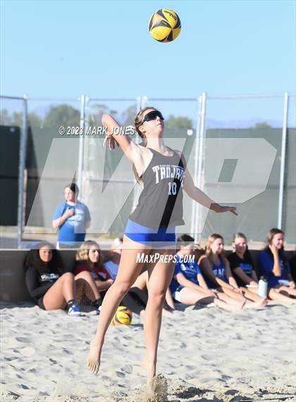 Thumbnail 1 in Estrella Foothills vs. Valley Christian (AIA Division II Pairs Semifinal) photogallery.