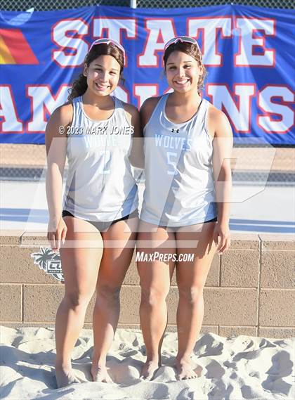 Thumbnail 2 in Estrella Foothills vs. Valley Christian (AIA Division II Pairs Semifinal) photogallery.