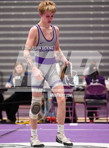 Thumbnail 3 in Brownsburg vs. Cathedral (IHSWCA 4A Round 1) photogallery.