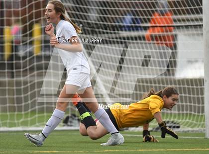 Thumbnail 1 in Sunset @ Jesuit (OSAA 6A Final)  photogallery.