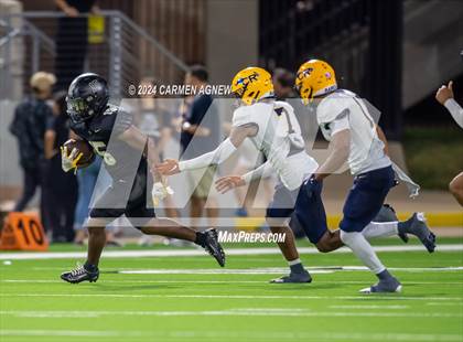 Thumbnail 2 in Cypress Ranch vs Cypress Park photogallery.