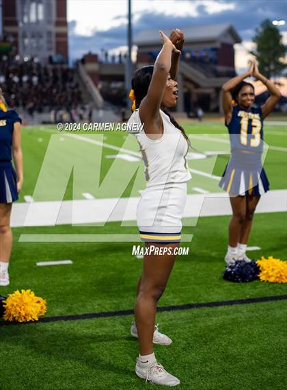 Thumbnail 3 in Cypress Ranch vs Cypress Park photogallery.