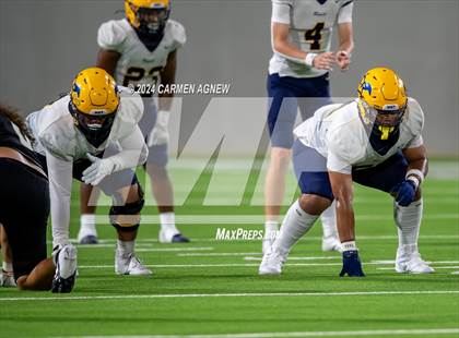Thumbnail 2 in Cypress Ranch vs Cypress Park photogallery.