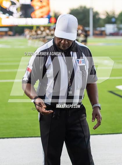 Thumbnail 2 in Cypress Ranch vs Cypress Park photogallery.