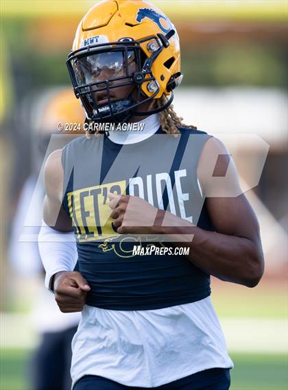 Thumbnail 3 in Cypress Ranch vs Cypress Park photogallery.