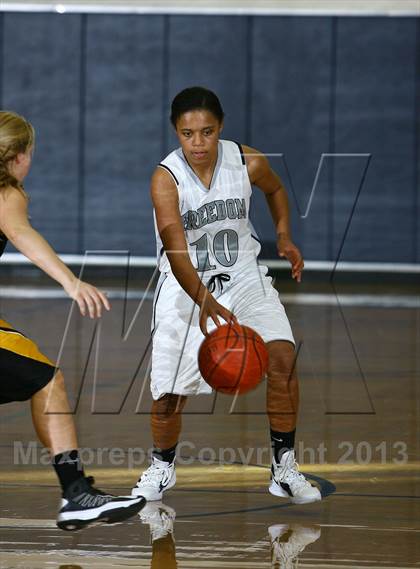 Thumbnail 3 in Granada vs. Freedom (MLK Tournament) photogallery.