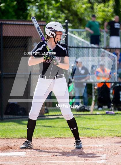 Thumbnail 3 in Yorktown vs. Kingston (NYSPHAA Class AA Regional Semifinal) photogallery.