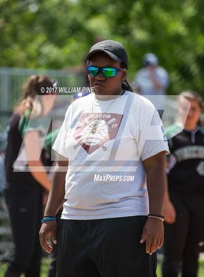 Thumbnail 3 in Yorktown vs. Kingston (NYSPHAA Class AA Regional Semifinal) photogallery.