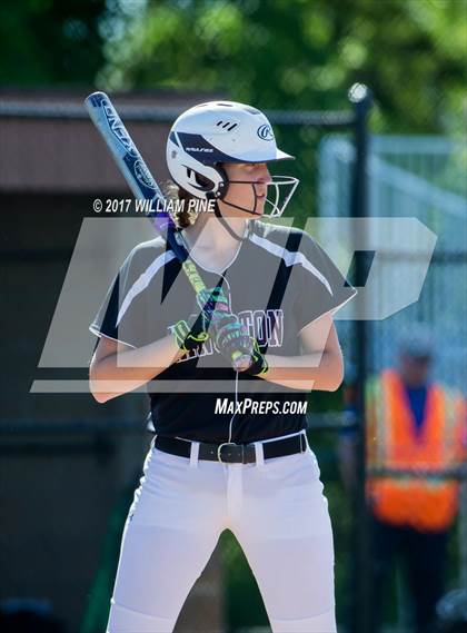 Thumbnail 3 in Yorktown vs. Kingston (NYSPHAA Class AA Regional Semifinal) photogallery.