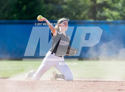Thumbnail 2 in Yorktown vs. Kingston (NYSPHAA Class AA Regional Semifinal) photogallery.