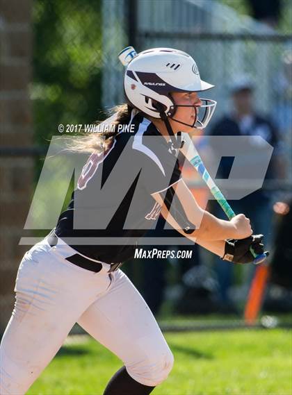 Thumbnail 3 in Yorktown vs. Kingston (NYSPHAA Class AA Regional Semifinal) photogallery.