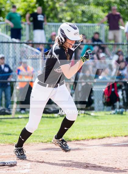 Thumbnail 2 in Yorktown vs. Kingston (NYSPHAA Class AA Regional Semifinal) photogallery.