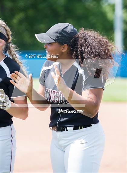 Thumbnail 3 in Yorktown vs. Kingston (NYSPHAA Class AA Regional Semifinal) photogallery.