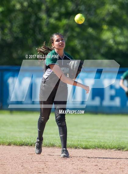 Thumbnail 3 in Yorktown vs. Kingston (NYSPHAA Class AA Regional Semifinal) photogallery.