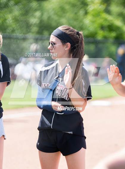 Thumbnail 1 in Yorktown vs. Kingston (NYSPHAA Class AA Regional Semifinal) photogallery.