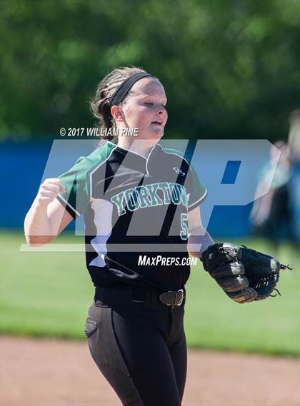 Thumbnail 3 in Yorktown vs. Kingston (NYSPHAA Class AA Regional Semifinal) photogallery.