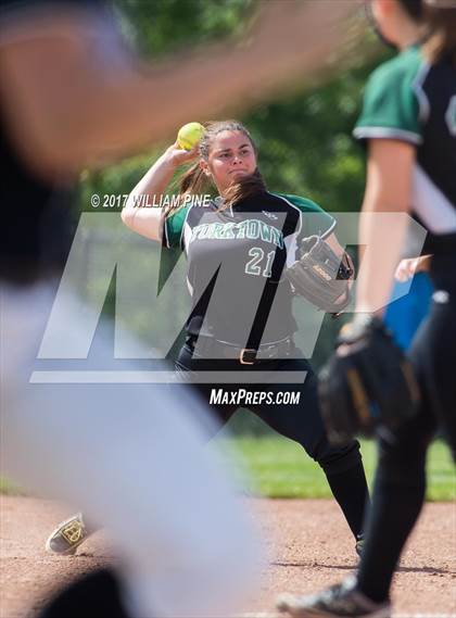 Thumbnail 1 in Yorktown vs. Kingston (NYSPHAA Class AA Regional Semifinal) photogallery.
