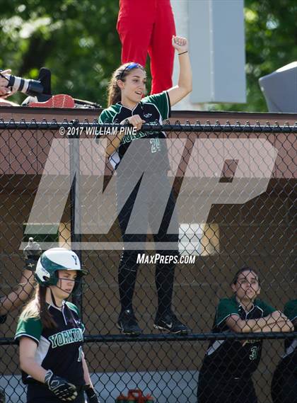 Thumbnail 1 in Yorktown vs. Kingston (NYSPHAA Class AA Regional Semifinal) photogallery.