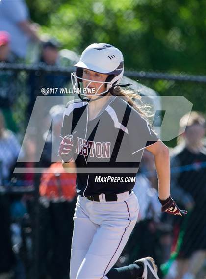 Thumbnail 2 in Yorktown vs. Kingston (NYSPHAA Class AA Regional Semifinal) photogallery.