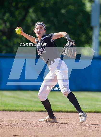 Thumbnail 1 in Yorktown vs. Kingston (NYSPHAA Class AA Regional Semifinal) photogallery.