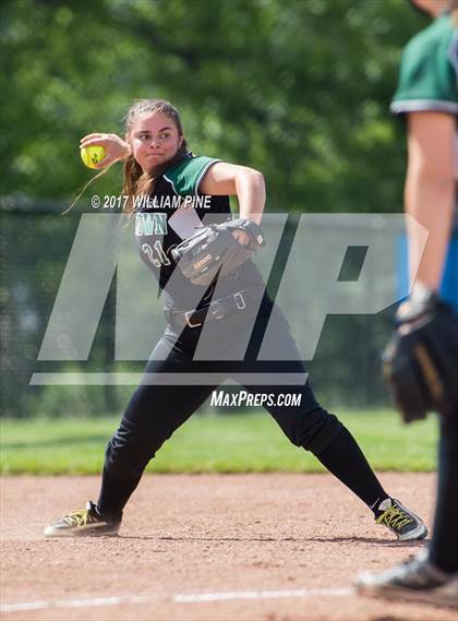 Thumbnail 3 in Yorktown vs. Kingston (NYSPHAA Class AA Regional Semifinal) photogallery.