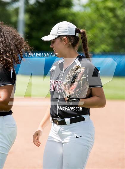 Thumbnail 2 in Yorktown vs. Kingston (NYSPHAA Class AA Regional Semifinal) photogallery.