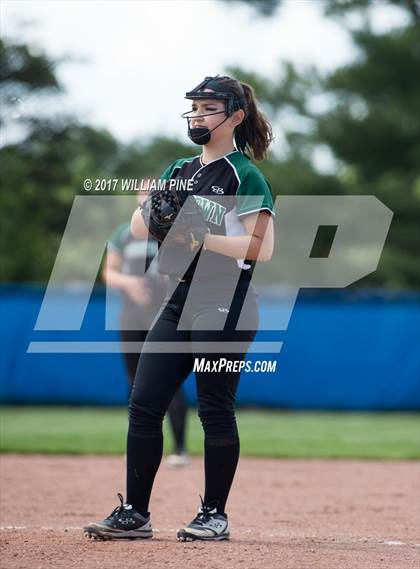Thumbnail 2 in Yorktown vs. Kingston (NYSPHAA Class AA Regional Semifinal) photogallery.