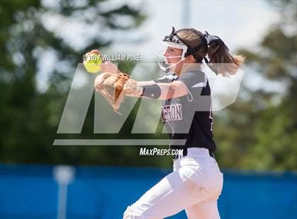 Thumbnail 3 in Yorktown vs. Kingston (NYSPHAA Class AA Regional Semifinal) photogallery.