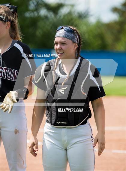 Thumbnail 2 in Yorktown vs. Kingston (NYSPHAA Class AA Regional Semifinal) photogallery.