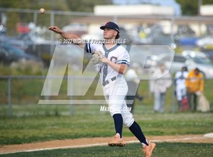 Thumbnail 2 in Clairemont vs Coronado (Lion's Tournament) photogallery.