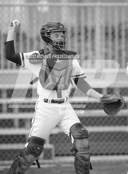Thumbnail 1 in Clairemont vs Coronado (Lion's Tournament) photogallery.