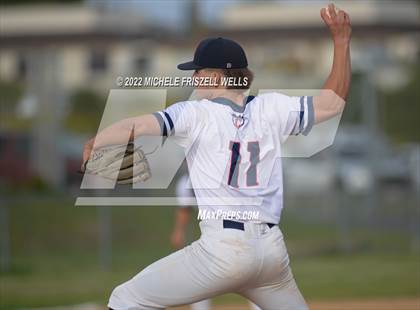 Thumbnail 3 in Clairemont vs Coronado (Lion's Tournament) photogallery.