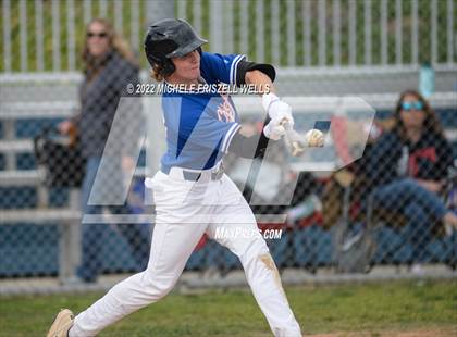 Thumbnail 3 in Clairemont vs Coronado (Lion's Tournament) photogallery.