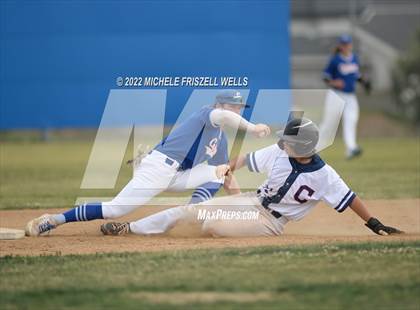 Thumbnail 2 in Clairemont vs Coronado (Lion's Tournament) photogallery.