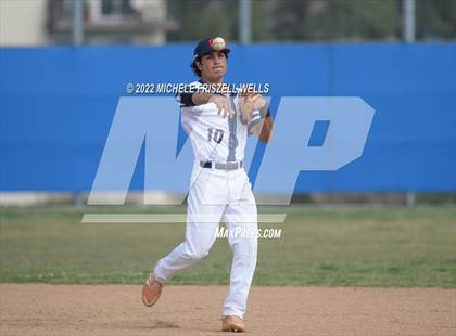 Thumbnail 2 in Clairemont vs Coronado (Lion's Tournament) photogallery.